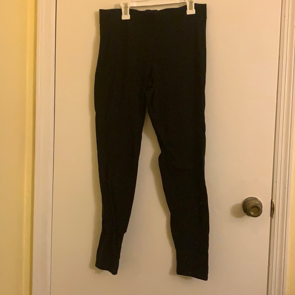 VICTORIA SECRET PINK LEGGINGS
